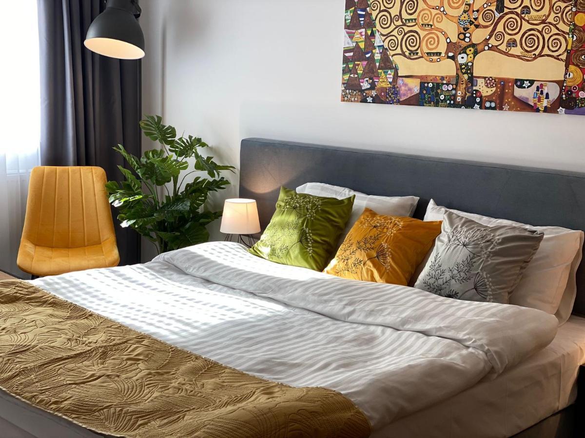 Apartamenty Wakacyjna Wioska Ngo 20M Od Suntago Mszczonów Esterno foto