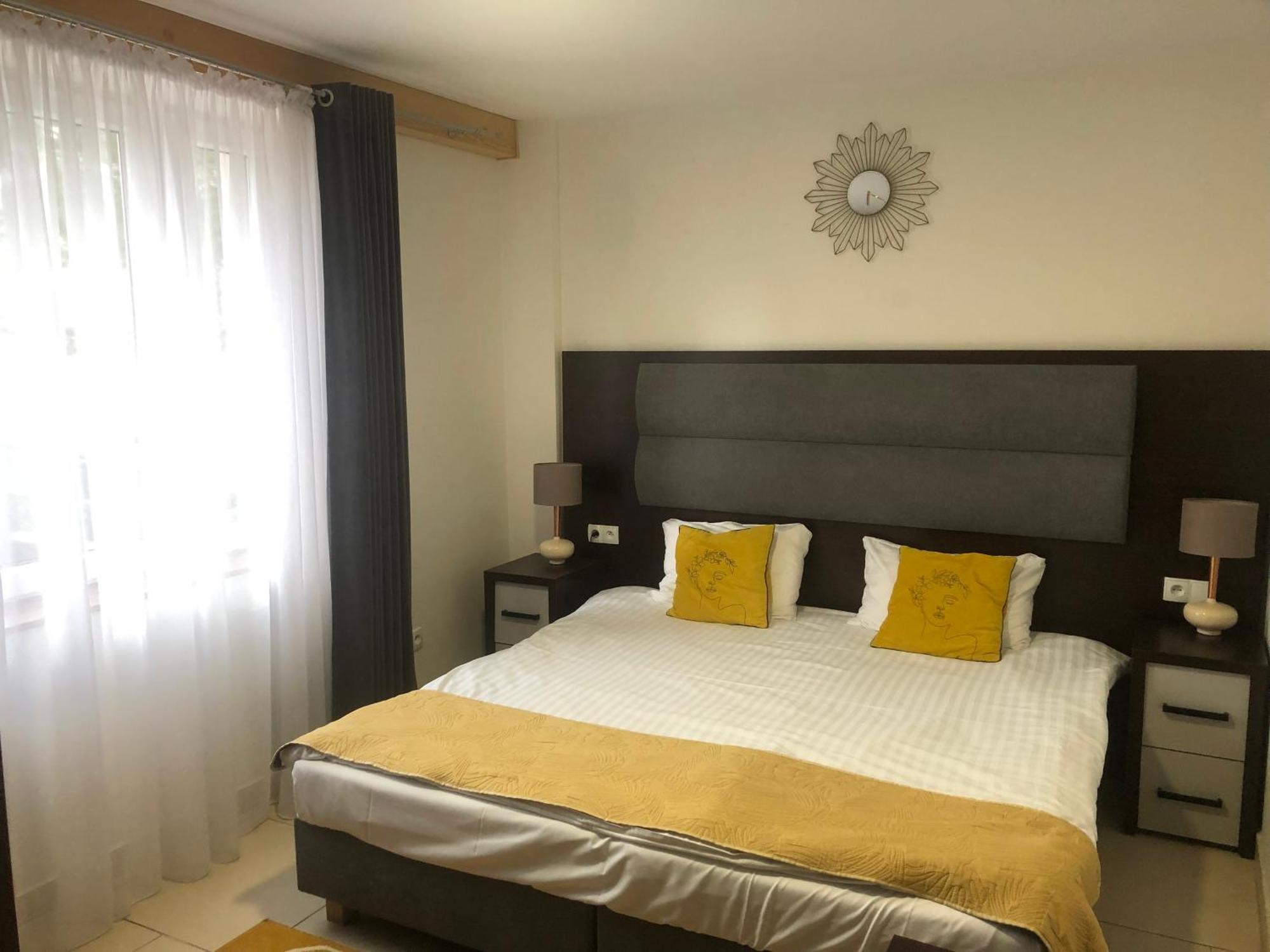Apartamenty Wakacyjna Wioska Ngo 20M Od Suntago Mszczonów Esterno foto